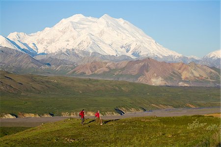 simsearch:854-03538162,k - Two hikers view McKinley from tundra at Eielson visitor center summer Denali National Park Alaska Stock Photo - Rights-Managed, Code: 854-03538139