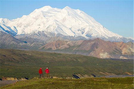 simsearch:854-03538162,k - Two hikers view McKinley from tundra at Eielson visitor center summer Denali National Park Alaska Stock Photo - Rights-Managed, Code: 854-03538140