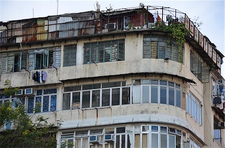 Old residential buildings at Shanghai Street, Kowloon, Hong Kong Stock Photo - Rights-Managed, Code: 855-06337684