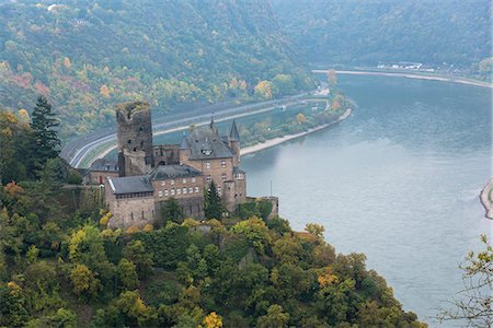 Katz castle on River Rhine, St. Goarhausen, Rhineland Palatinate, Germany Stock Photo - Rights-Managed, Code: 855-08781598