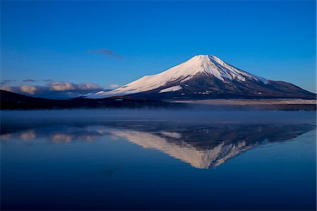 Mt. Fuji and its reverse reflection on Yamanakako, Yamanakako town, Yamanashi prefecture, Japan Stock Photo - Rights-Managed, Code: 855-08781698