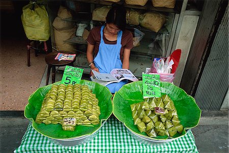 simsearch:855-02987109,k - A street side vendor selling rice dumplings, Bangkok Foto de stock - Con derechos protegidos, Código: 855-02987269