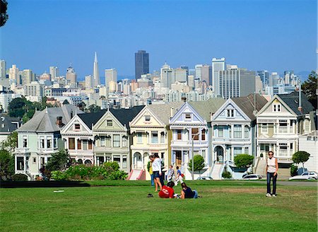 simsearch:841-06031845,k - Victorian House, alamo Square, San Francisco Stock Photo - Rights-Managed, Code: 855-02988118