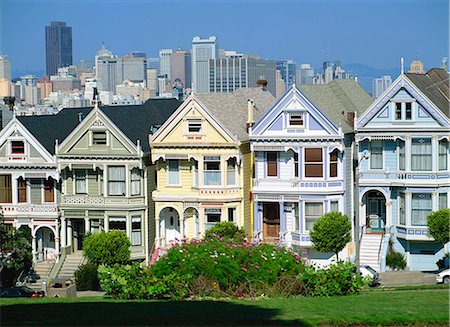 simsearch:841-06031845,k - Victorian House, alamo Square, San Francisco Stock Photo - Rights-Managed, Code: 855-02988153