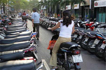 simsearch:855-02987805,k - Motocycles parking place,Ho Chi Minh City,Vietnam Stock Photo - Rights-Managed, Code: 855-03021928