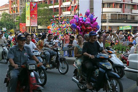 simsearch:855-02987805,k - People on motobike on Le Loi St.,Ho Chi Minh City,Vietnam Stock Photo - Rights-Managed, Code: 855-03021930