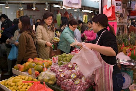 People shopping fresh fruit at Quarry Bay market,Hong Kong Stock Photo - Rights-Managed, Code: 855-03022933