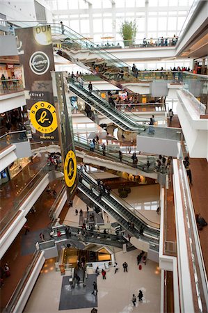 Festival Walk shopping mall,Yau Yat Chuen,Hong Kong Stock Photo - Rights-Managed, Code: 855-03023177