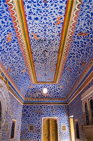 Low angle view of a ceiling, Badal Mahal, Junagarh Fort, Bikaner, Rajasthan, India Stock Photo - Rights-Managed, Code: 857-03192687