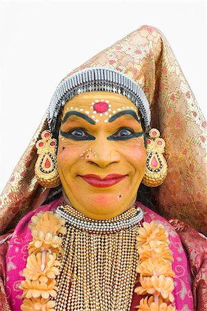 face front man - Portrait of a woman kathakali dancing Foto de stock - Con derechos protegidos, Código: 857-03192862