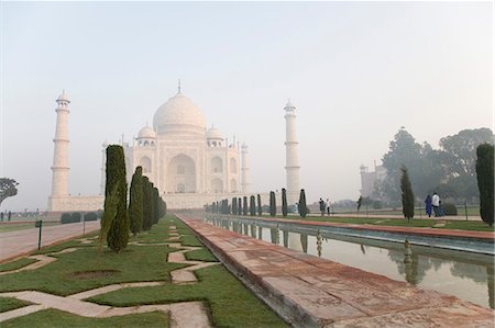 simsearch:857-03193051,k - Facade of a mausoleum, Taj Mahal, Agra, Uttar Pradesh, India Stock Photo - Rights-Managed, Code: 857-03193033
