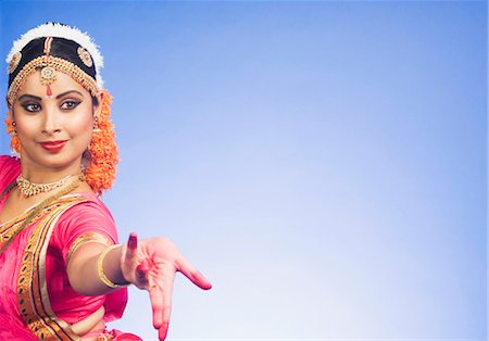 simsearch:700-01200131,k - Woman performing Bharatnatyam the classical dance of India Stock Photo - Rights-Managed, Code: 857-03554022