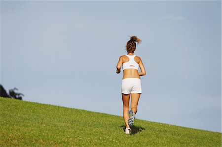 simsearch:633-01715682,k - Woman Running on Grass Stock Photo - Rights-Managed, Code: 858-05799357