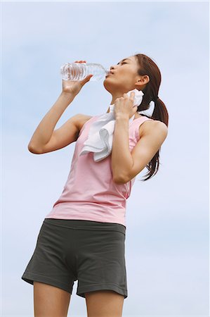 simsearch:400-05115517,k - Woman Drinking Water After Training Stock Photo - Rights-Managed, Code: 858-06756052