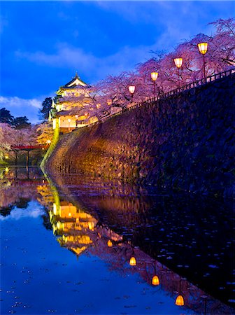 simsearch:859-07495665,k - Castle And Cherry Blossoms, Hirosaki, Aomori Prefecture Stock Photo - Rights-Managed, Code: 859-06380127
