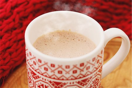 Hot cocoa and red scarf Stock Photo - Rights-Managed, Code: 859-06538190