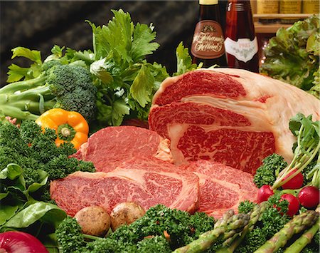 simsearch:859-03601051,k - Beef And Vegetable Stock Photo - Rights-Managed, Code: 859-07150147