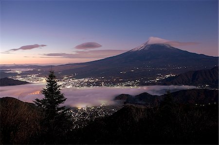 simsearch:859-07284196,k - Mt. Fuji, Yamanashi, Japan Stock Photo - Rights-Managed, Code: 859-07284497
