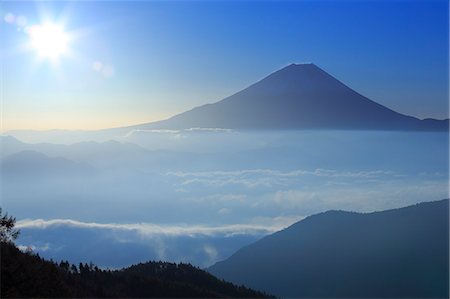 sunrise asia - Yamanashi Prefecture, Japan Stock Photo - Rights-Managed, Code: 859-08082596