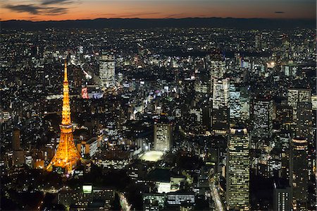 simsearch:622-06809333,k - Tokyo night cityscape, Tokyo, Japan Foto de stock - Con derechos protegidos, Código: 859-09104727