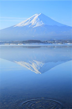 simsearch:859-07495596,k - Mount Fuji from Yamanashi Prefecture, Japan Stock Photo - Rights-Managed, Code: 859-09175033