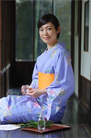 sake - Woman in a Summer Kimono Stock Photo - Rights-Managed, Code: 859-03037287