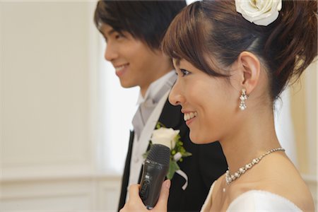 simsearch:859-03039180,k - Bride Giving Speech Stock Photo - Rights-Managed, Code: 859-03039194