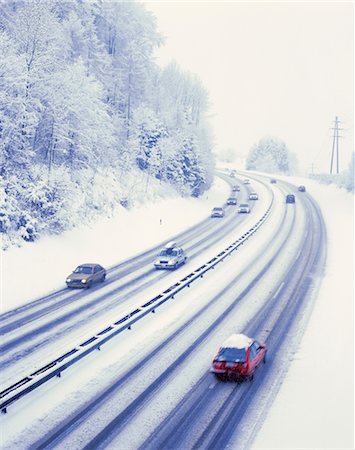 simsearch:859-03194403,k - Winter Road Stock Photo - Rights-Managed, Code: 859-03194076