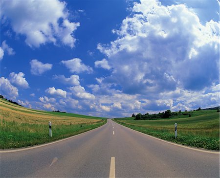 simsearch:859-03193908,k - Open Road Stock Photo - Rights-Managed, Code: 859-03193845