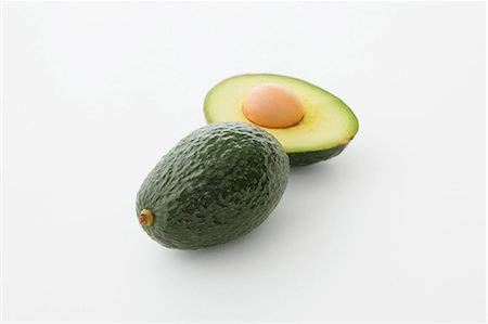 simsearch:859-03601051,k - Half Avocado Stock Photo - Rights-Managed, Code: 859-03600753