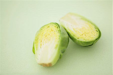 simsearch:859-03601051,k - Brussels Sprouts Stock Photo - Rights-Managed, Code: 859-03600799