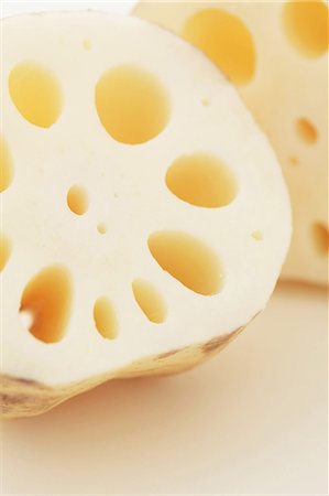 simsearch:859-03601051,k - Section Of Lotus Root Stock Photo - Rights-Managed, Code: 859-03600881