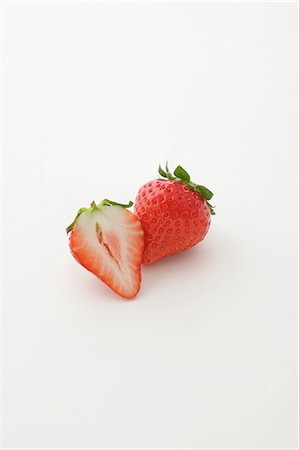 simsearch:859-03601051,k - Strawberry Stock Photo - Rights-Managed, Code: 859-03601033