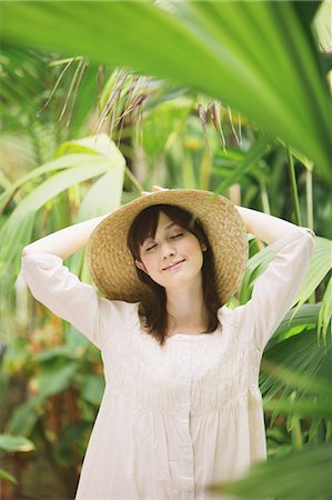 Japanese Woman In Botanical Garden Stock Photo - Rights-Managed, Code: 859-03601243