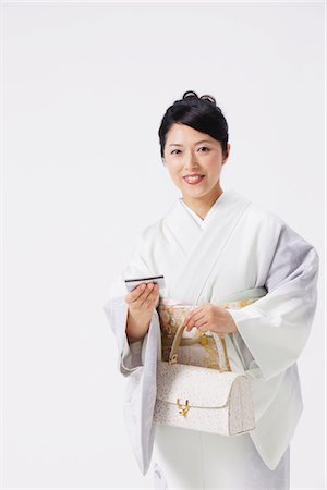 simsearch:859-03779954,k - Traditional Japanese Woman Holding Purse Stock Photo - Rights-Managed, Code: 859-03779946