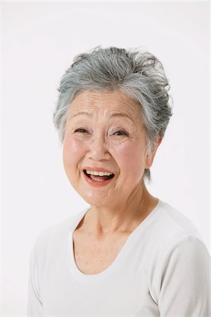 simsearch:859-03779954,k - Portrait Of A Senior Adult Woman Smiling Stock Photo - Rights-Managed, Code: 859-03780009