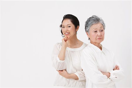 simsearch:859-03779954,k - Mother And Adult Daughter Enjoying Stock Photo - Rights-Managed, Code: 859-03780000