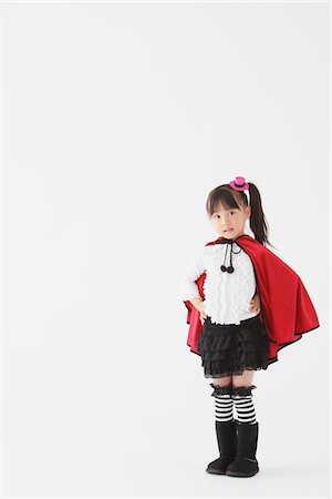 simsearch:859-03806258,k - Girl Pointing Dressed In Halloween Costume Foto de stock - Con derechos protegidos, Código: 859-03806286
