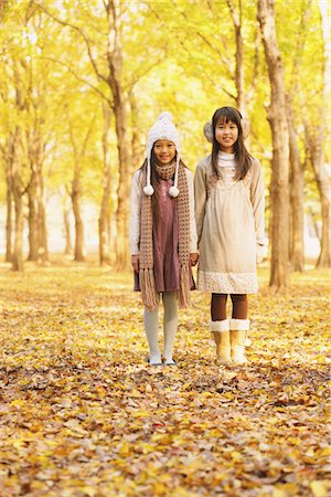 simsearch:859-03839388,k - Girls Standing In Park In Autumn Stock Photo - Rights-Managed, Code: 859-03839320