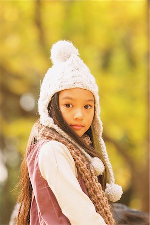 simsearch:859-03839388,k - Portrait Of Preteen Girl Stock Photo - Rights-Managed, Code: 859-03839386