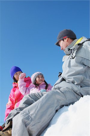 simsearch:859-03840695,k - Parents And Their Daughter Having Fun In The Snow Stock Photo - Rights-Managed, Code: 859-03840631