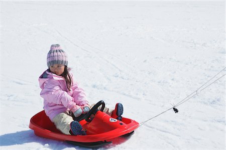 simsearch:859-03840695,k - Small Girl on sledge Stock Photo - Rights-Managed, Code: 859-03840702