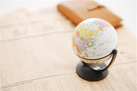 quote - Globe On Newspaper Stock Photo - Rights-Managed, Code: 859-03884962