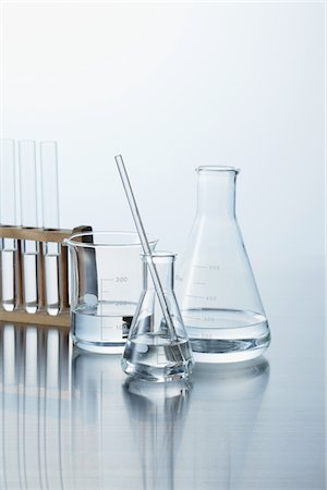 flask - Scientific Equipment Stock Photo - Rights-Managed, Code: 859-03982282