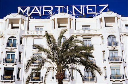 france cannes - Exterior of Hotel Martinez,Cannes,Cote d ' Azur,Riviera,France . Stock Photo - Rights-Managed, Code: 851-02959897