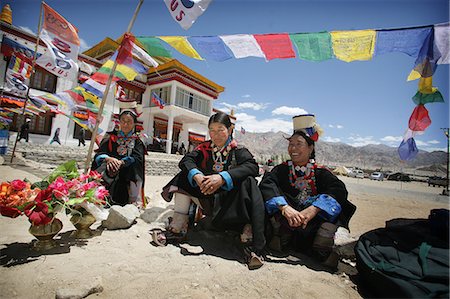 people ladakh - Women wearing traditional clothing,Shey,Ladakh,India Stock Photo - Rights-Managed, Code: 851-02960396