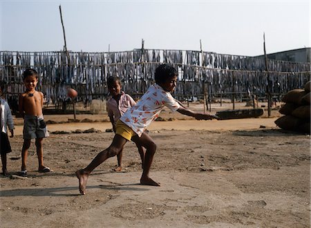 Street cricket.,Bombay,India. Stock Photo - Rights-Managed, Code: 851-02960421