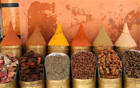 Spices for sale in souk,Marrakesh,Morocco Stock Photo - Rights-Managed, Code: 851-02962195