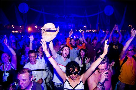 Crowd at Glastonbury Festival,Somerset,England Stock Photo - Rights-Managed, Code: 851-02963962