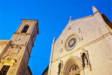 Italy, Umbria, Perugia district, Monti Sibillini National Park, Norcia, Piazza San Benedetto Stock Photo - Rights-Managed, Code: 862-05998192